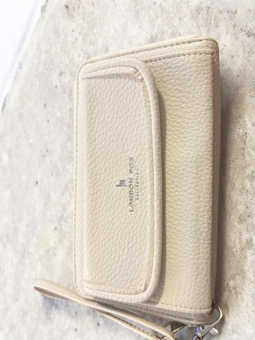 London Fog Cream Pebbled  faux Leather Wristlet Wallet with Silver Logo